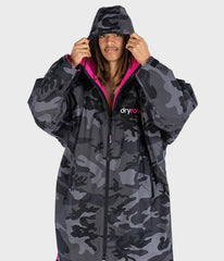 Dryrobe Advance Long Sleeve Black Camouflage Pink - RECYCLED
